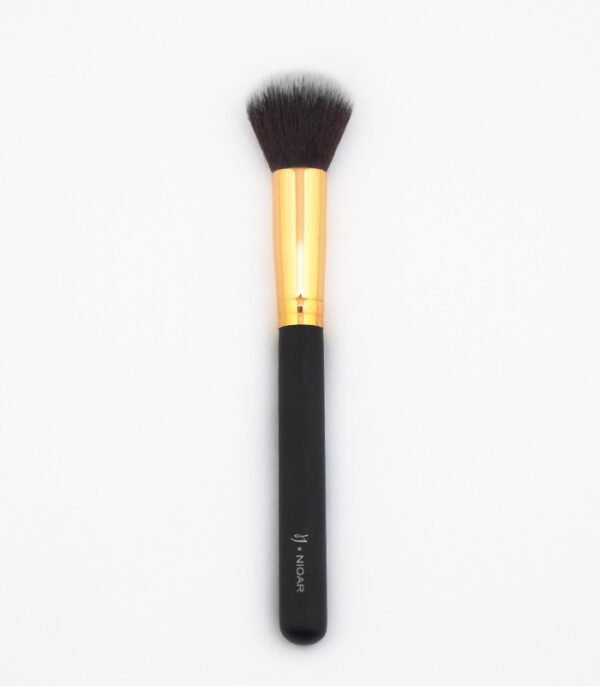 Round Blush Brush